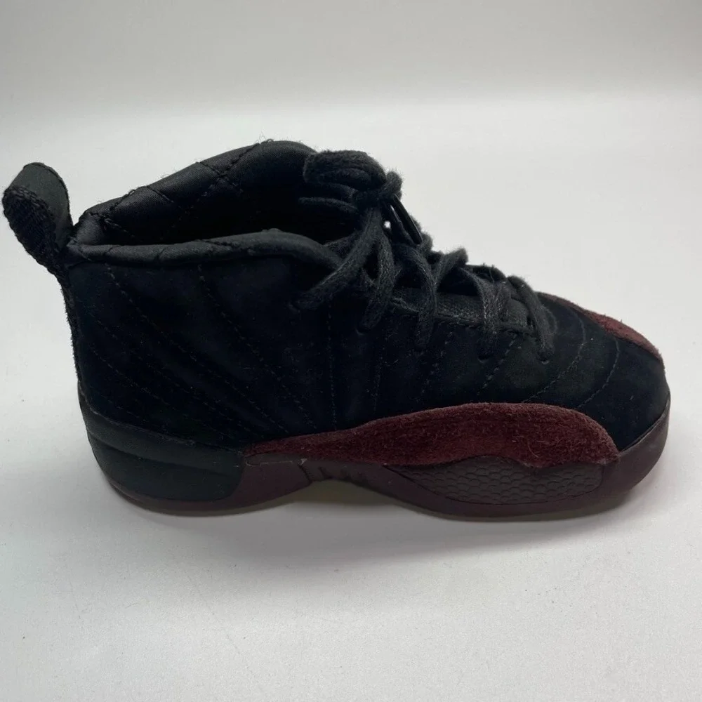 - Air Jordan 12‎ Retro x A Ma Maniere 